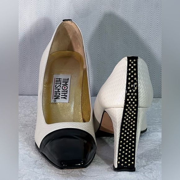 Timothy Hitsman Cream Textured Shoes Gold Studded Heels Patent Leather Toes 7.5N - Picture 1 of 12
